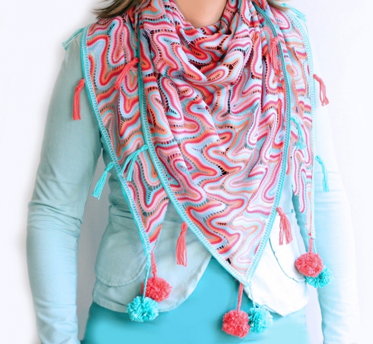 media gips lavendel Maak een zomerse sjaal met vrolijke pompons. - CraftKitchen